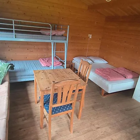亚姆斯塔加登露营地酒店 Glamsbjerg