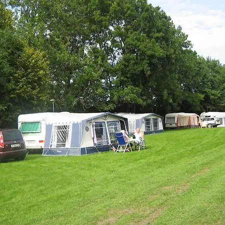 Hjemstavnsgardens & 3*